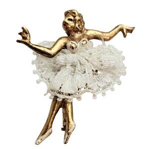 European Ballerina Lady Girl Dancer Brooch Lace Skirt Trombone Clasp Pin J344